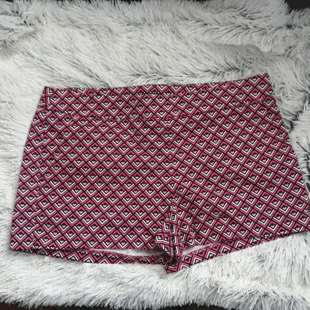 Express Pink Diamond Print Shorts